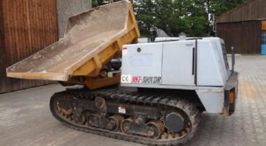 2 T 5 Montdidier Caterpillar Dumper rental €95