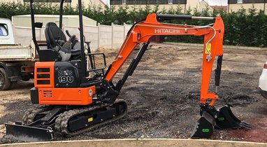 Location Mini-pelle HITACHI 2T Beauvais 125 €