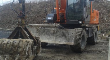 Location Pelleteuse HITACHI 16T Roisel 424 €