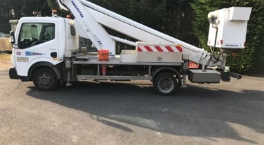 20 m Flasselles bucket truck rental