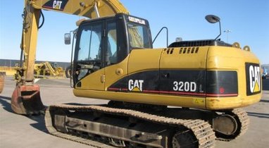 Location Pelleteuse CATERPILLAR Reims 244 €