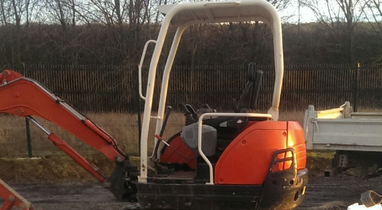 Rental backhoe KUBOTA Reims €120