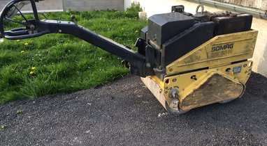 Rental roller compactor Bomag BW65H the Quesnel