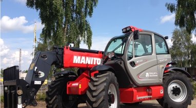 MANITOU MT1135 telehandler lift