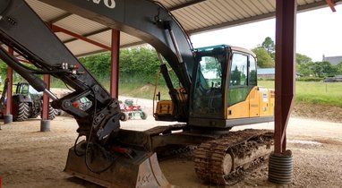 Location Pelleteuse  Volvo 21 T à Vire.