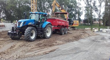 Location Tracteur-benne TP New Holland Querrieu 200 €