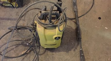 Rental cleaner high pressure Karcher, Englos €40