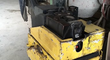 Rental roller compactor 650 kg Amiens