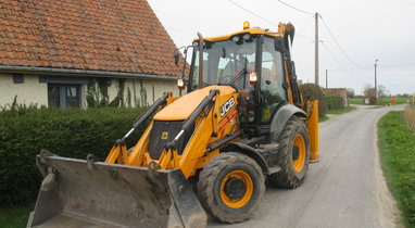 Location Tractopelle JCB 3CX Abbeville