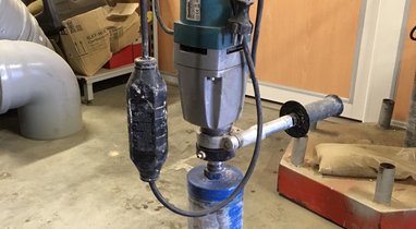 Rental core drill Makita DBM 13 Breteuil €43