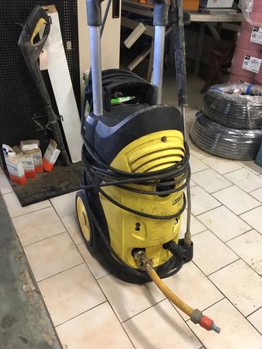 Location Nettoyeur haute pression Karcher Breteuil 23 €