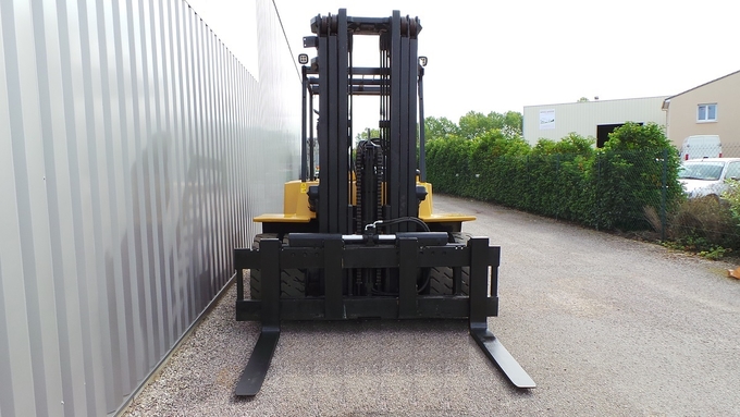 Location Chariot élévateur  CATERPILLAR REIMS 150 €