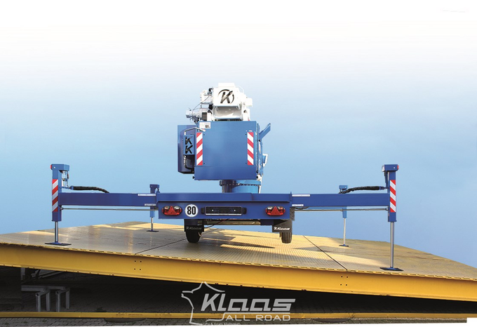 Klass K20 - 30 Annecy crane rental €270