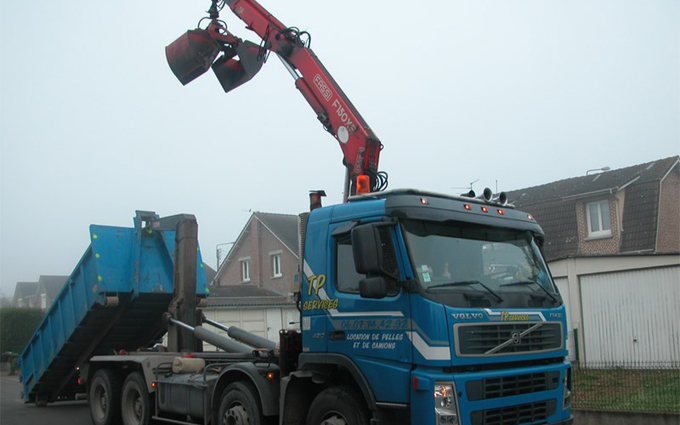 LocationCamion benne VOLVO 15 T Diéval 200 €