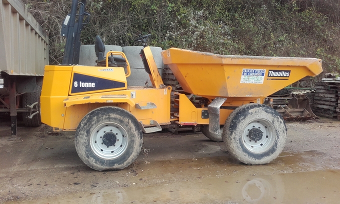 Rental truck / Dumper TWHAITES MACH 6 €200