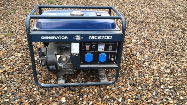 listing.show.meta_title Group generator GENERATOR MC 2700 - Ponchon - 30 €/day - Equipements A }}