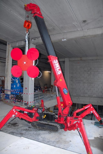 Location mini grue araignée Troyes 199 €