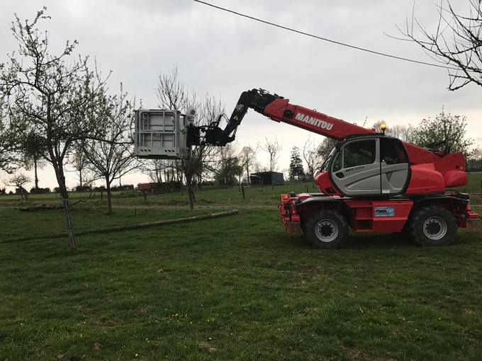 Location télescopique rotatif 21M à Sourdeval 250 €