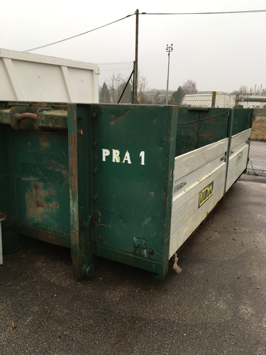 Rental dumpster Ampliroll 10 cubic metres €50