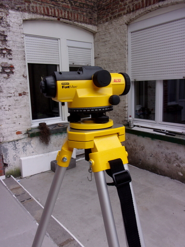 Location kit niveau optique Stanley, La Madeleine 80 €