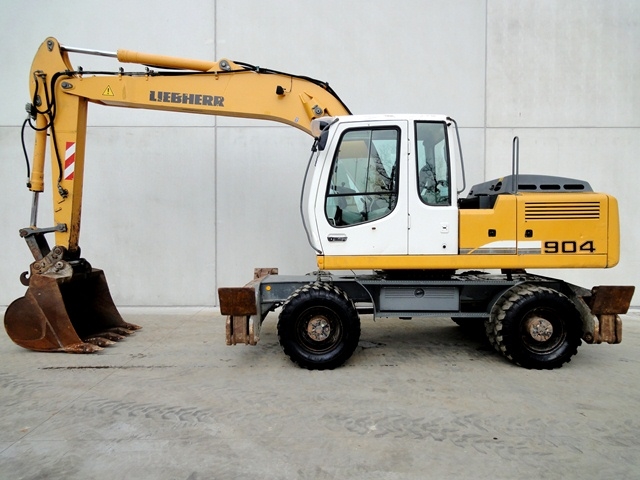 Location Pelleteuse LIEBHERR Piennes-Onvillers 170 €