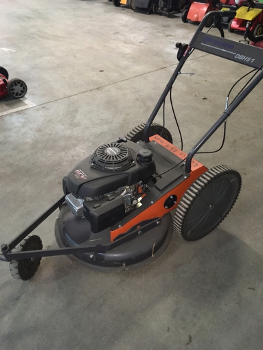 Rental Brushcutter on wheel Montdidier €63