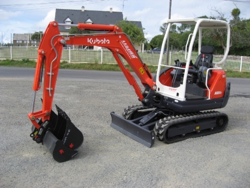 KUBOTA U27-4 €125