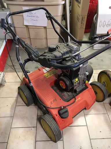 Rental scarifier Wolf garden 40 cm Breteuil €23