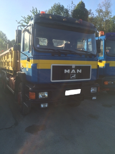 Location Camion benne Man 26T Abbeville 240 €