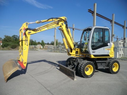 Location Mini-pelle 3t à pneus, Sainghin en weppes 416 €