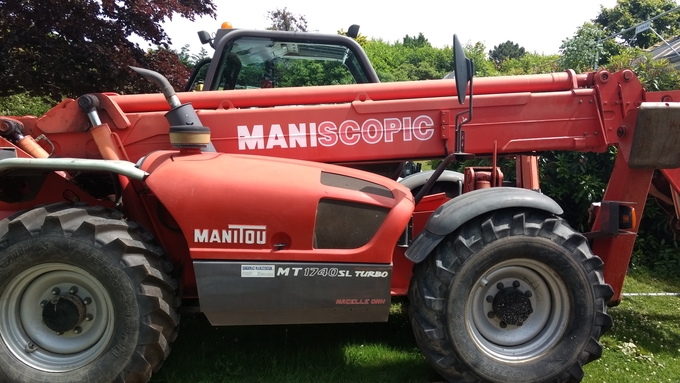 Location Élévateur télescopique Manitou 17M à Vire 130 €