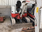 Rent mini excavator TAKEUCHI 2.5 tons €195